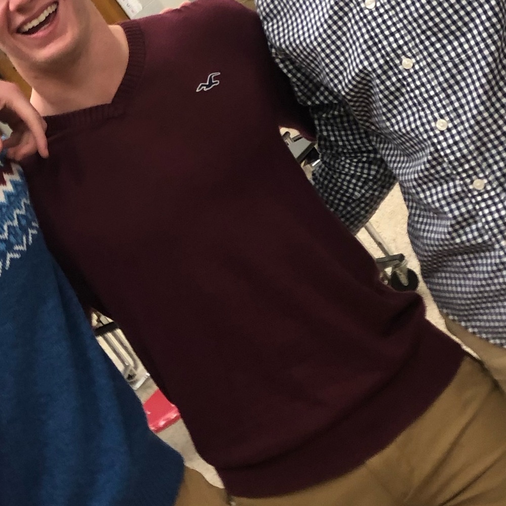Hollister sweater